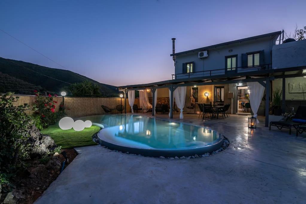Casa Del Miele, Private Pool, Bbq, Mountain View. Vila Alikianos Exterior foto